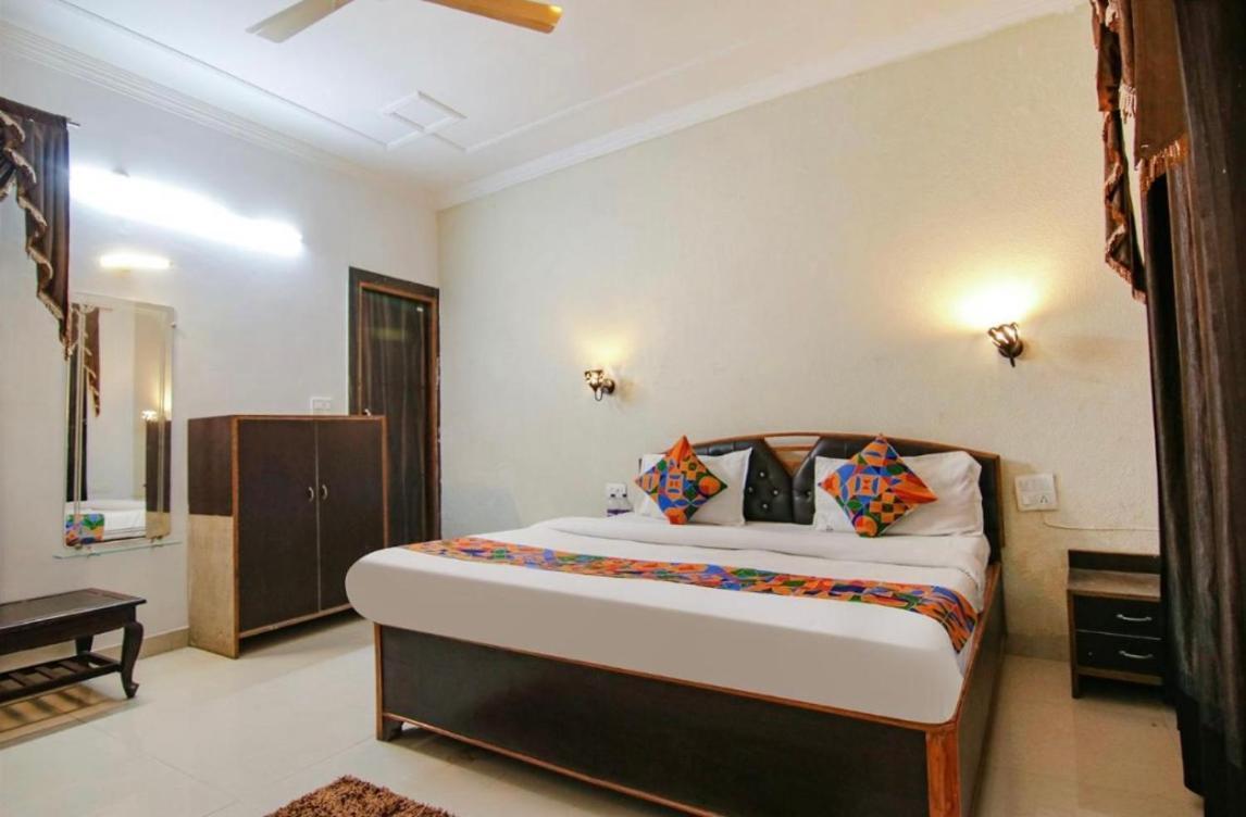 Hotel Royal Respite - Luxury Comfort ! Travellers Delight ! Budget Friendly ! Prime Location ! Guest Favourite Rishīkesh Exterior foto