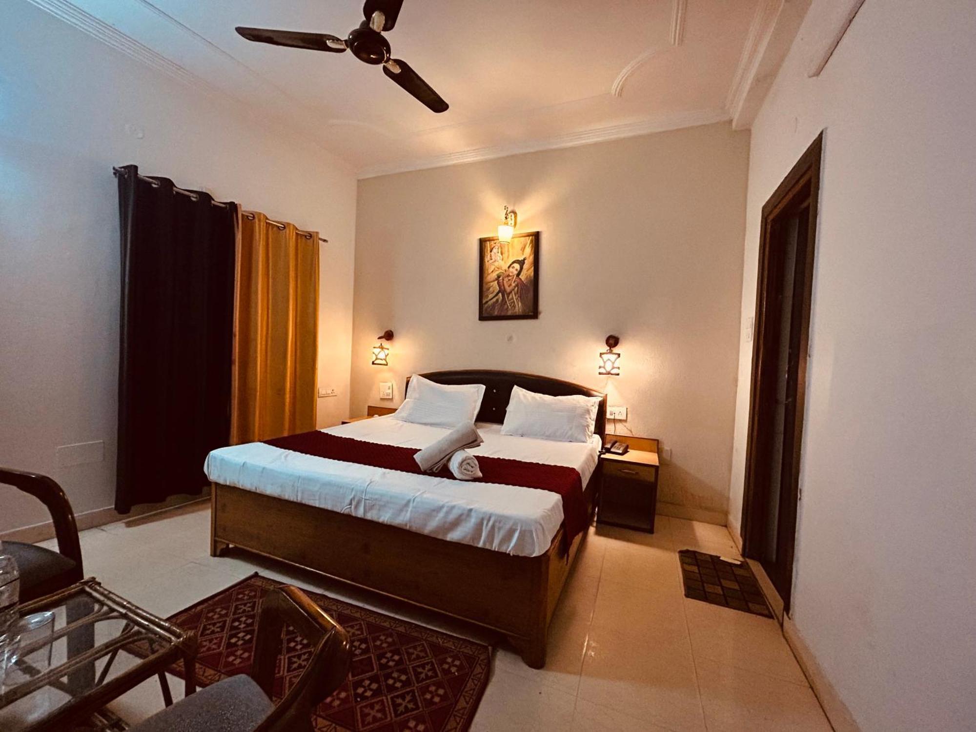 Hotel Royal Respite - Luxury Comfort ! Travellers Delight ! Budget Friendly ! Prime Location ! Guest Favourite Rishīkesh Exterior foto